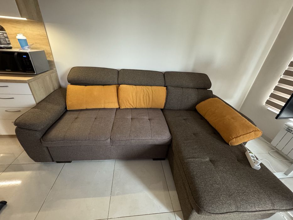 Ъглов диван/ почти ново състояние