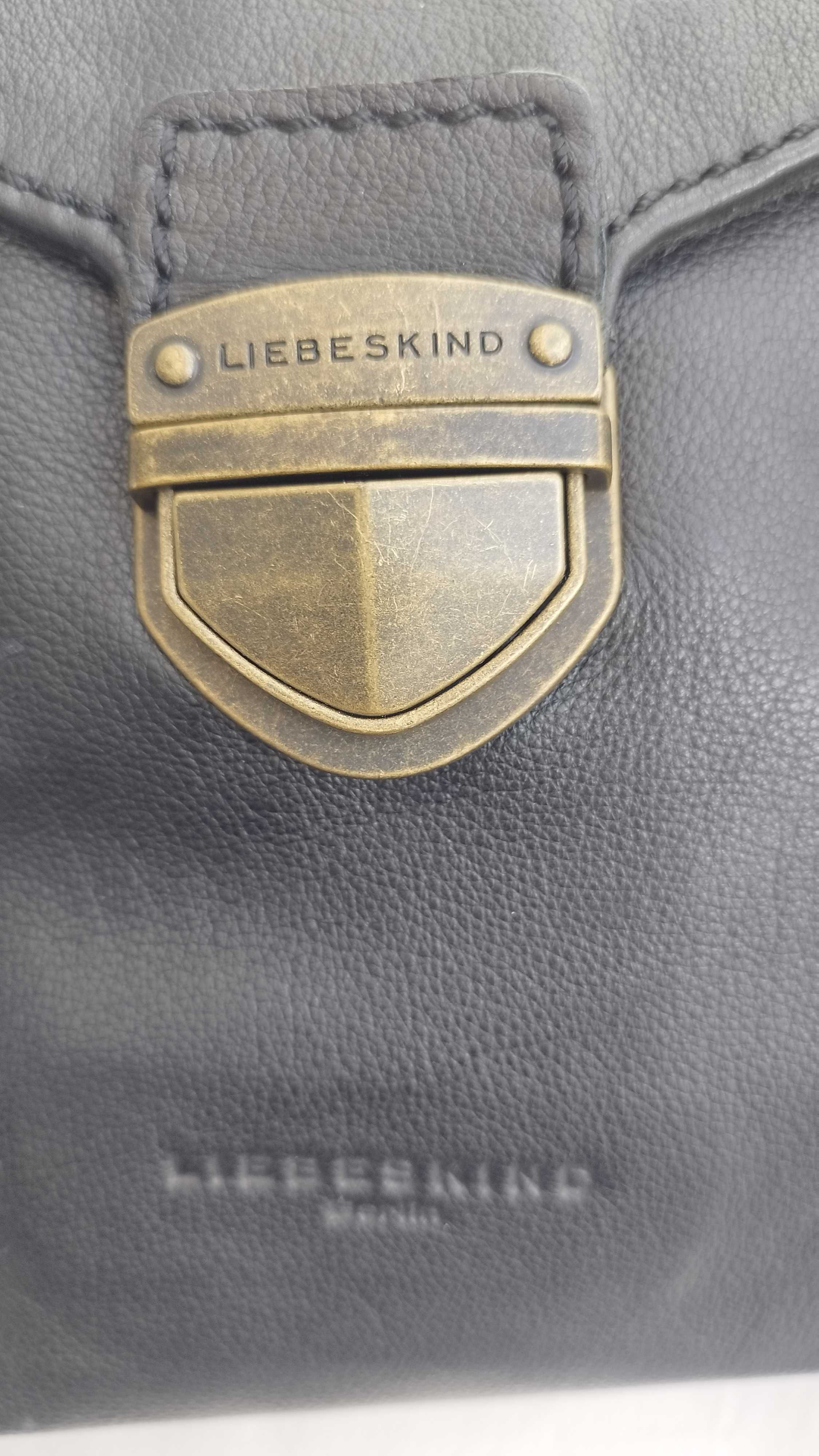 Дамска чанта Liebeskind Berlin естествена кожа