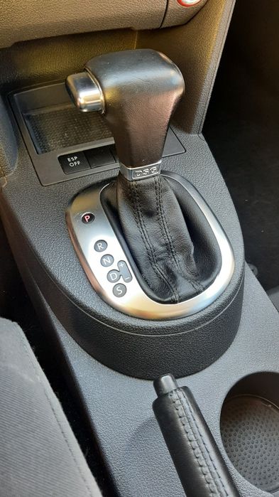 VW TOURAN 1.4 2009г.