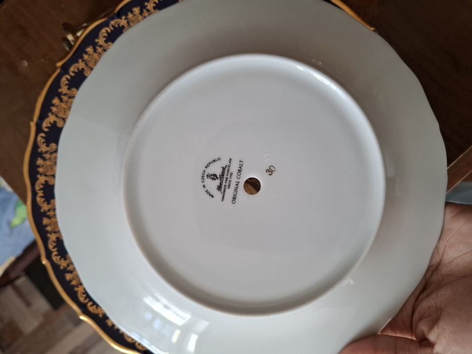 2 комплекта этажерки чешского производства