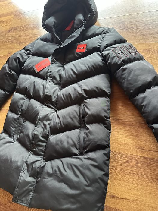 Мъжко,дълго,зимно яке Hugo BOSS с бродирано лого