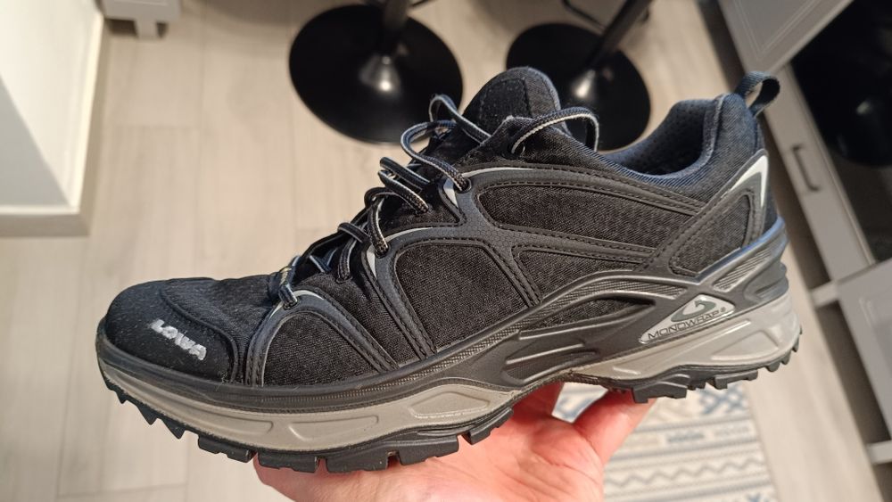 Lowa Innox goretex 44 ca noi