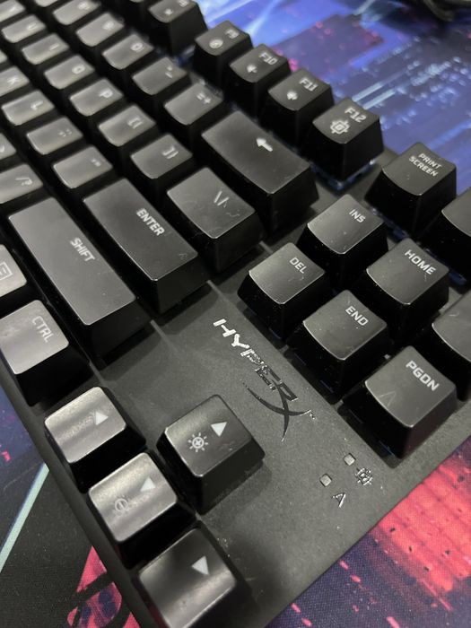 Игровая клавиатура HyperX Alloy Origins Core (Blue Clicky)