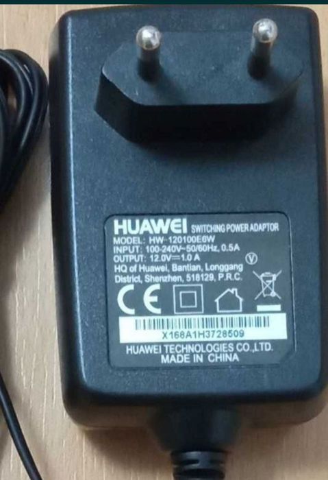 Alimentatoare 12V 2A si 12V 1A in stare buna de functionare