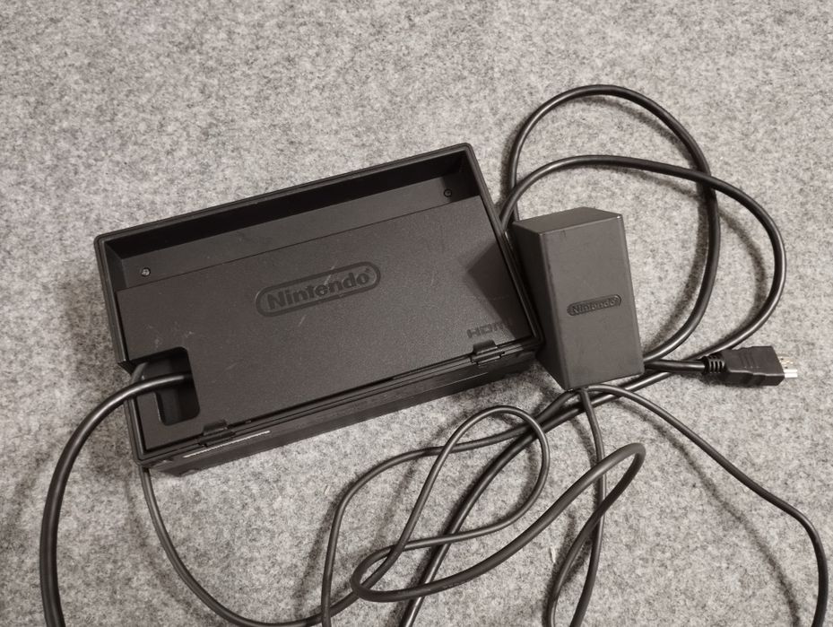 Dock si incarcator Nintendo Switch