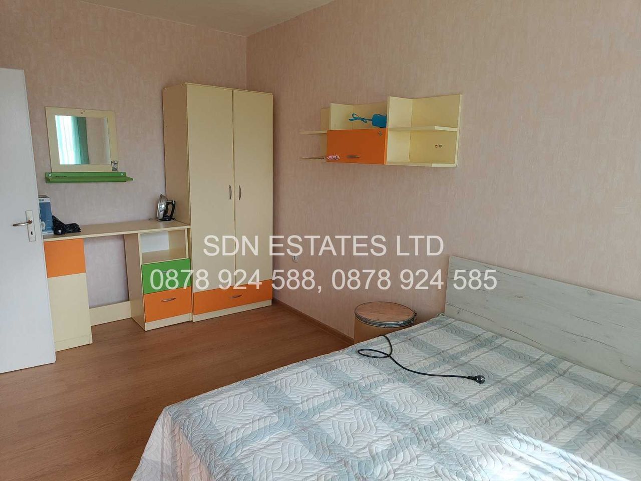 Продава се Двустаен апартамент в Казанлък - 52 кв.м за 1079 €/кв.м - Снимка #2