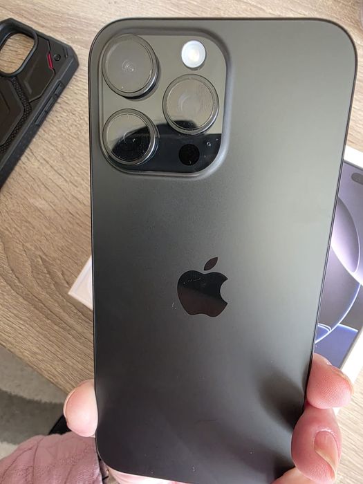 Iphone 16 Pro Max 256GB Black Titanium impecabil