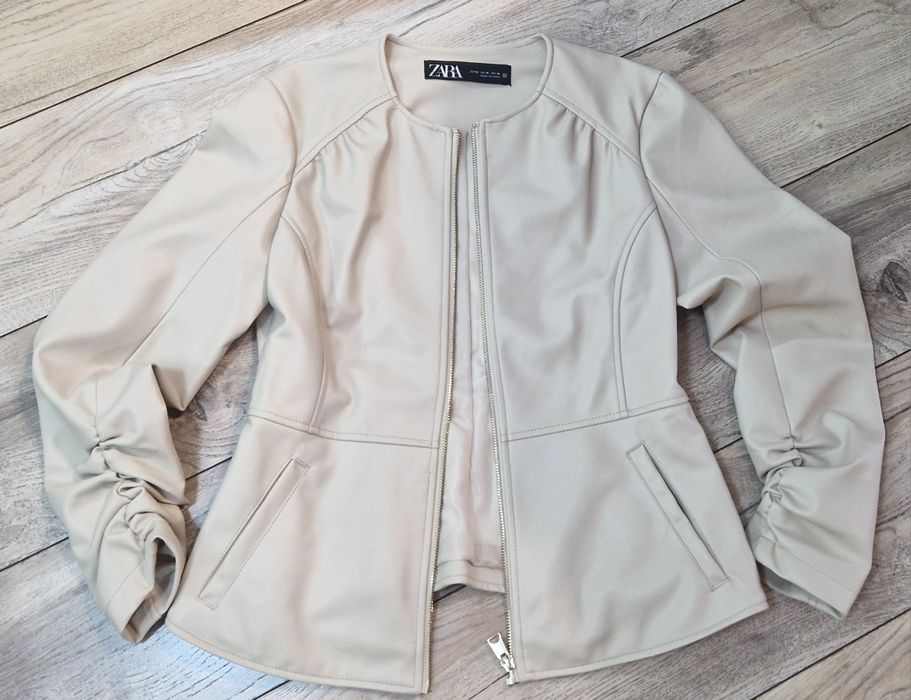 Елегантно кожено яке Zara, размер М