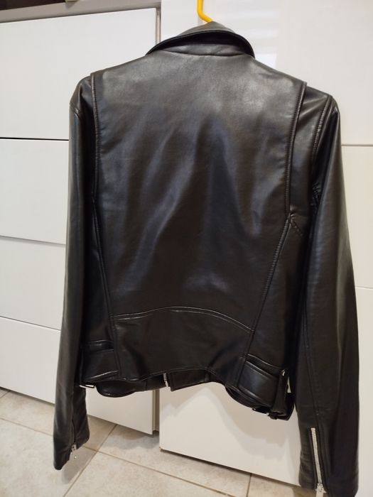 Дамско кожено яке Zara