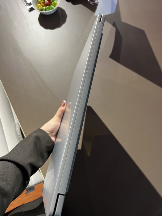 Lenove komputer tez sotiladi srochnaga