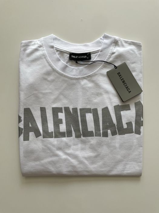 Актуален модел Тениска B*a*l*e*n*c*i*a*g*a