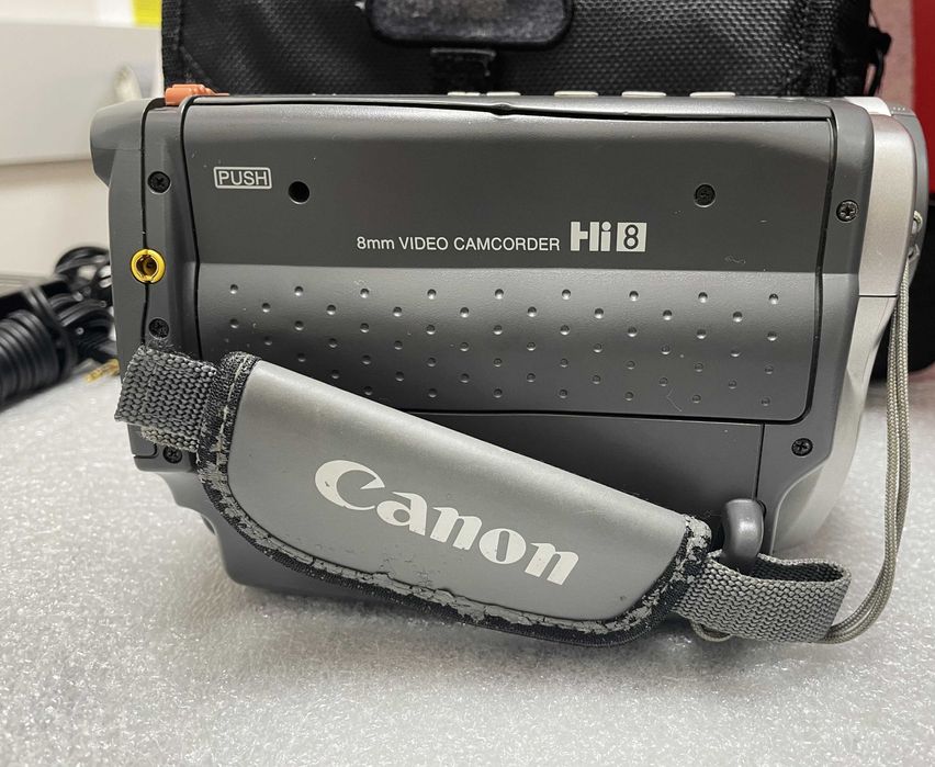 Видеокамера CANON ES60A Made in Japan