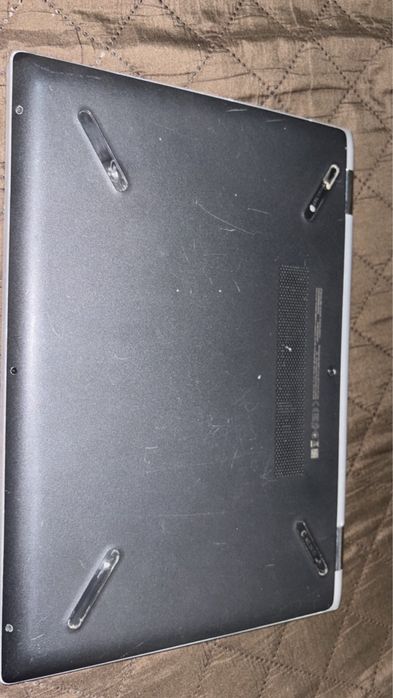 Продавам на части HP Pavilion x360