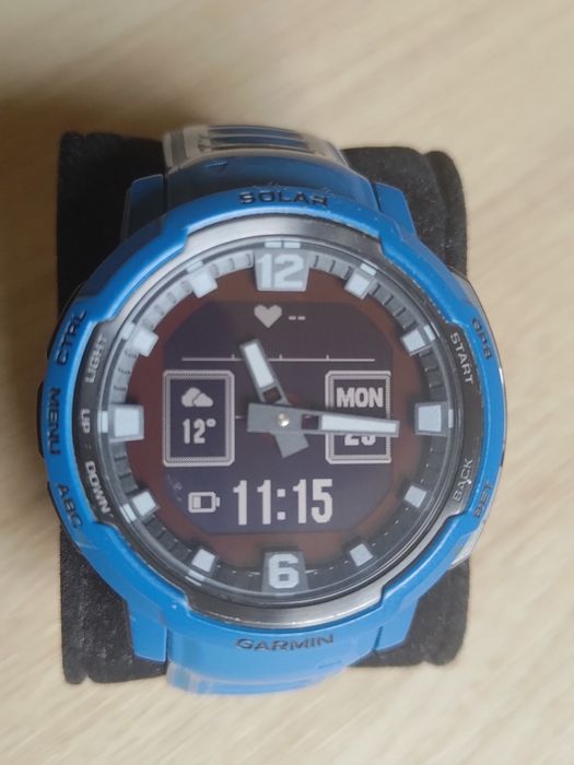 Garmin Instinct Crossover solar