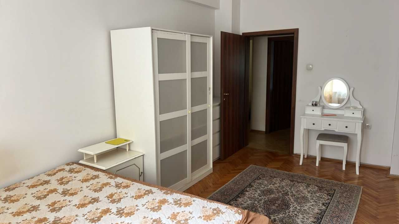 Дава се под наем Двустаен апартамент в София, Център - 83 кв.м за 816 € - Снимка #5
