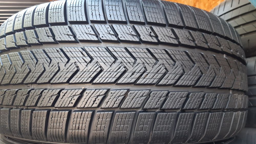 225/40r18 iarnă marca Petlas, GripMax preț 220 lei/buc