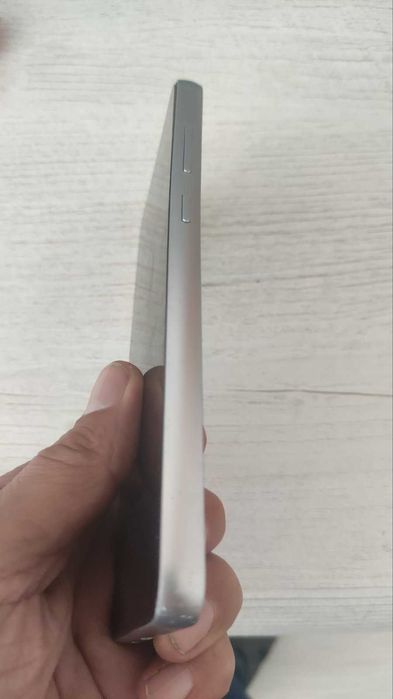 Samsung A05 неработеща платка,много запазен,за части