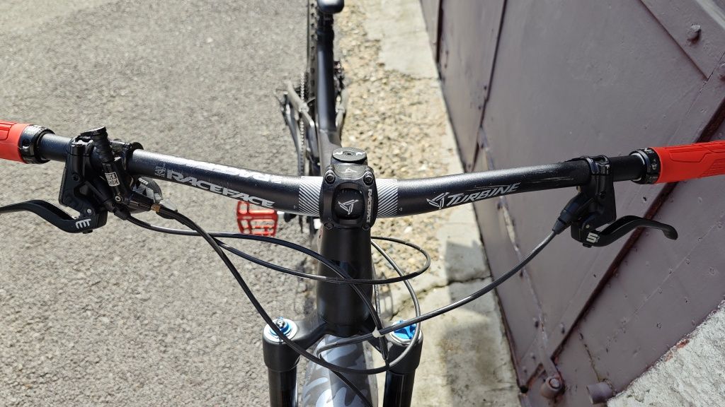 Vând bicicletă Swoop Radon 170