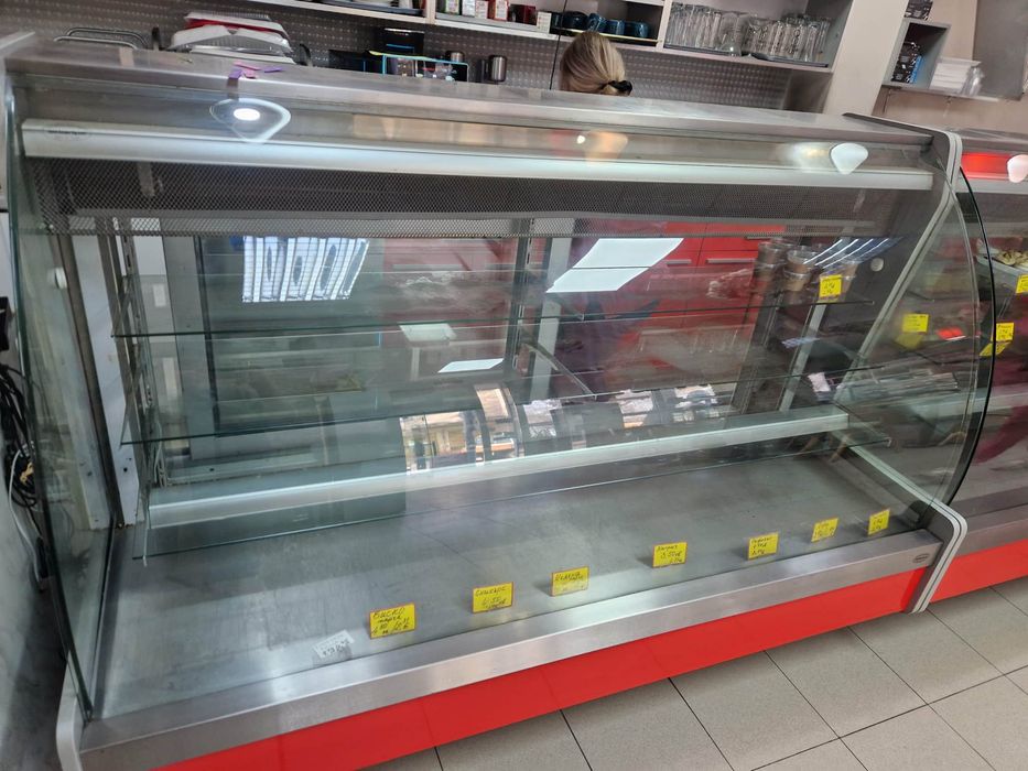 Хладилни витрини