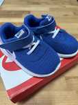 Детски обувки Nike - 22 номер