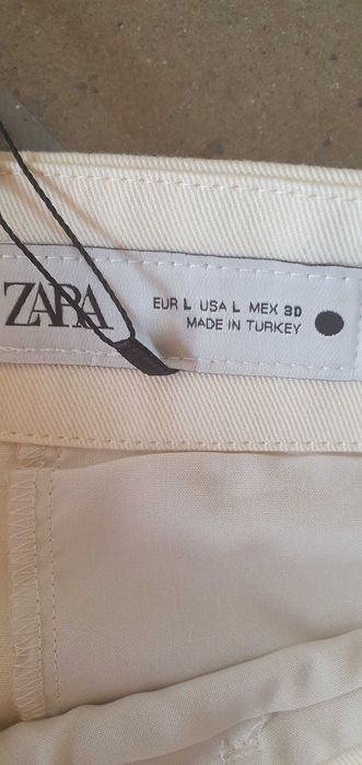 Панталон ZARA .  .