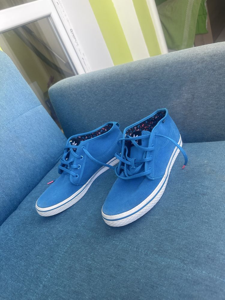 Обувки Adidas 42 номер