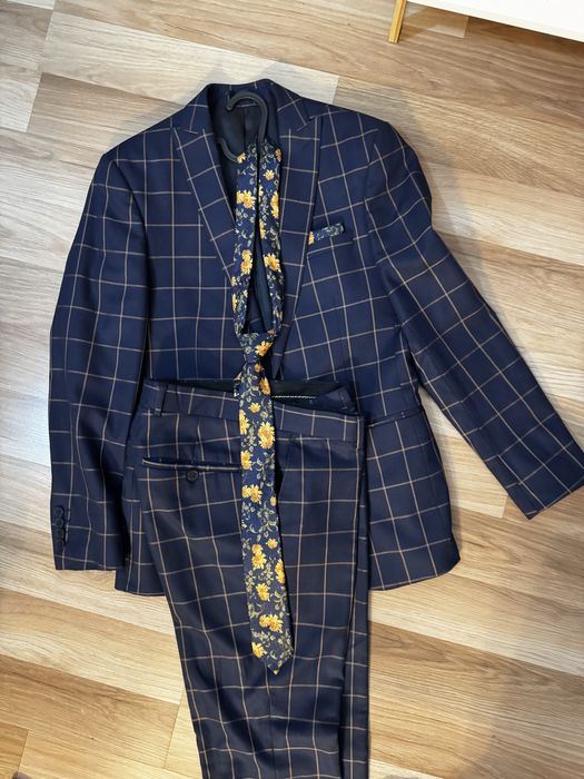 Costum barbați In carouri