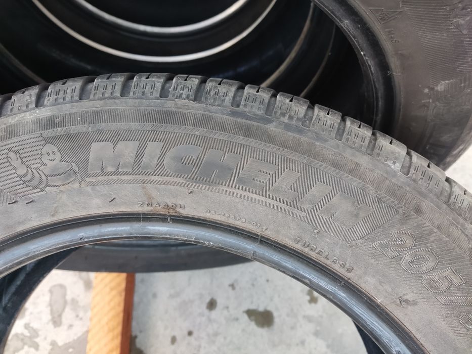 205/55/16 Michelin Cross Climate 4s