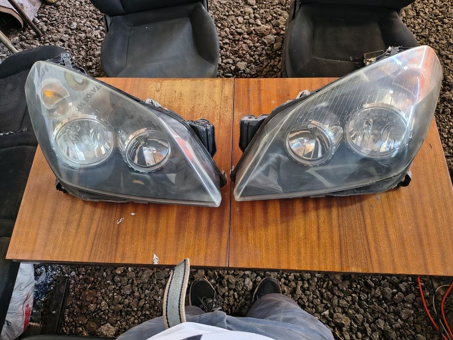 Фарове за Опел Астра Х