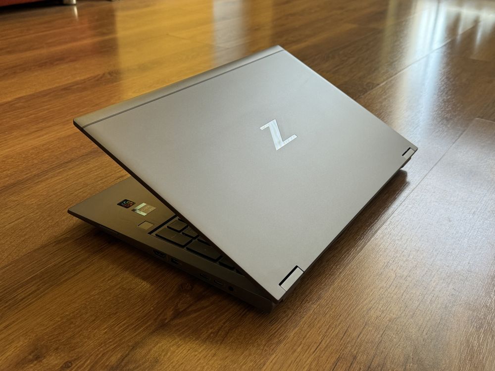 15.6' 120Hz 4K DreamColor Xeon W-11955m HP Zbook Fury G8 64GB/1TB/RTX