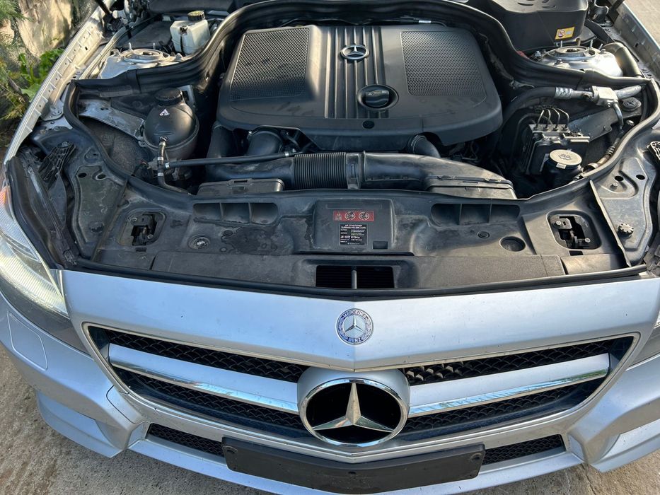 Geam ușă stânga față Mercedes CLS w218 2014