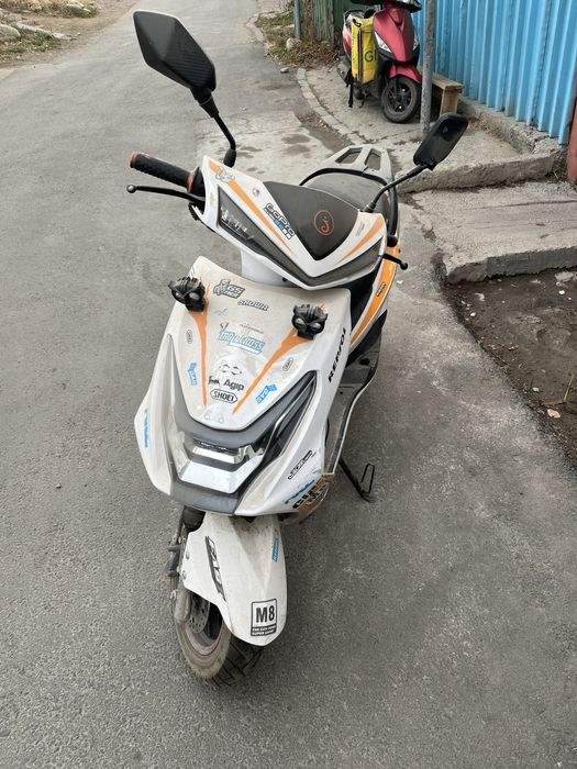 Продаеться Мопед м10
