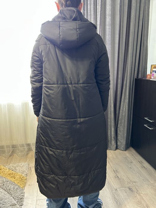 Дамско черно яке