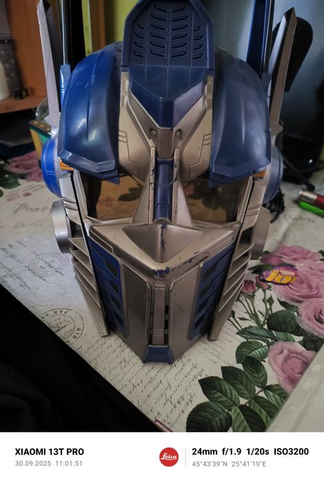 Masca Transformer Optimus Prime Talking Voice