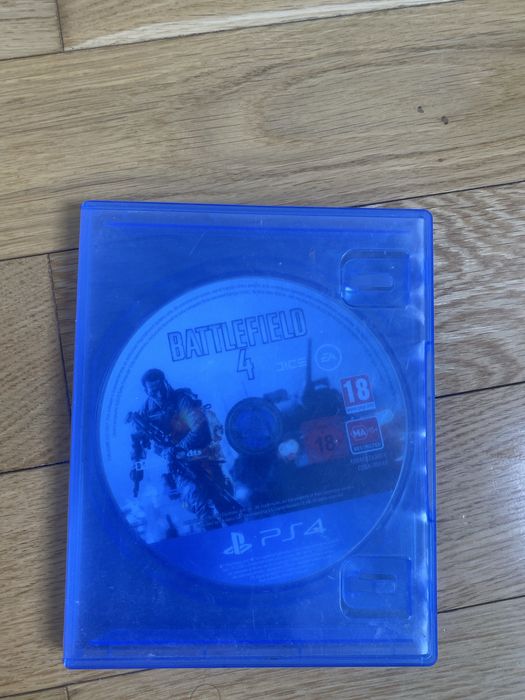 Диски на Ps4 в отличном состояние