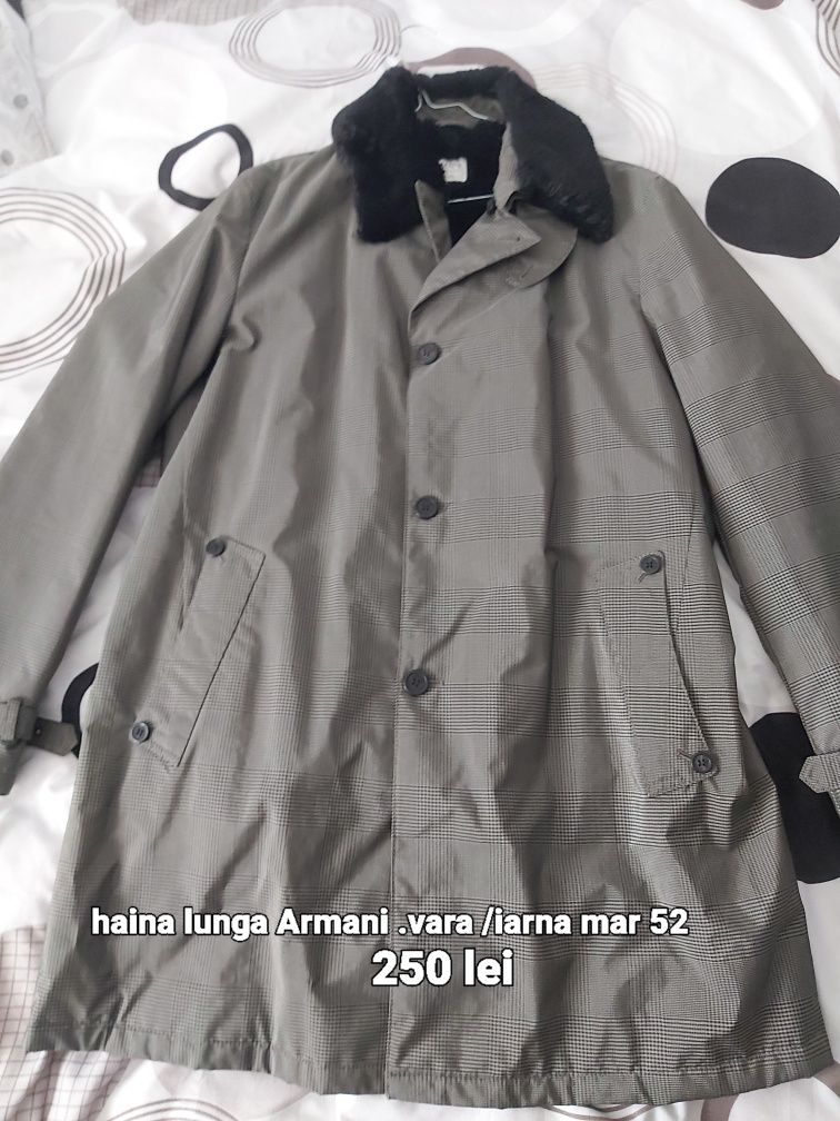 Haina lunga Armani .150 Euro Cu mesada detașabilă.