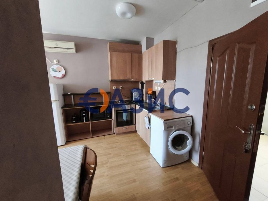 Продава се Двустаен апартамент в Свети Влас - 65 кв.м за 1077 €/кв.м - Снимка #5