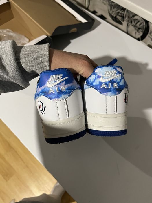 Кросовки найк.