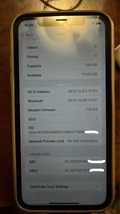 iPhone XR 128 Gb Rosu