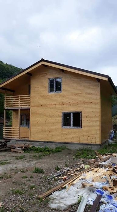 Case si Cabane din lemn