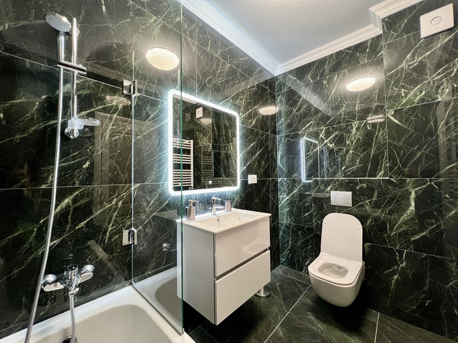*DIRECT PROPIETAR* Chirie apartament luxury 3 camere PIPERA/AV
