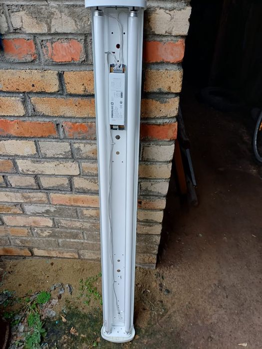 Светильник длинные