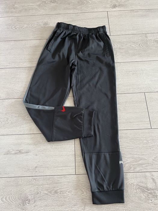 Спорни долнища за момче,NIKE и др./164