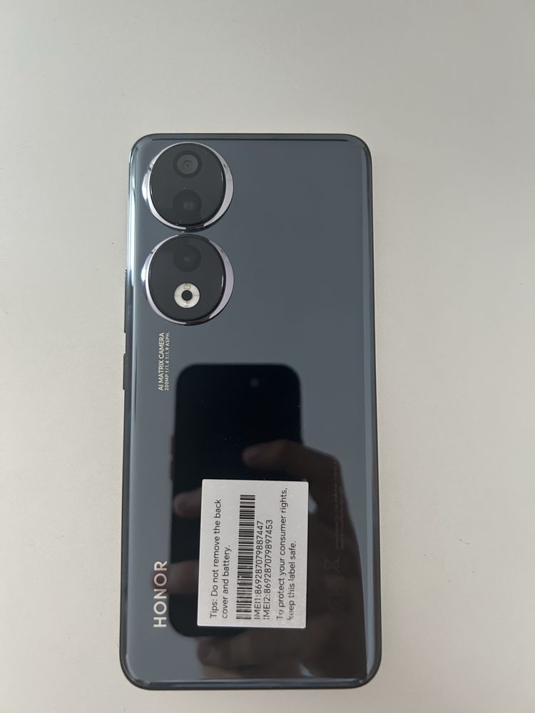 Vand telefon honor 90