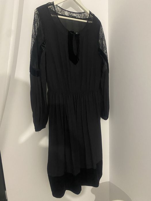 Rochie Din catifea si dantela …