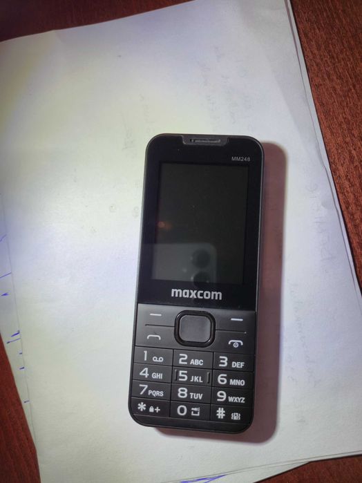 Telefon MAXCOM Classic MM248, 48MB RAM, 4G, Dual SIM, negru
