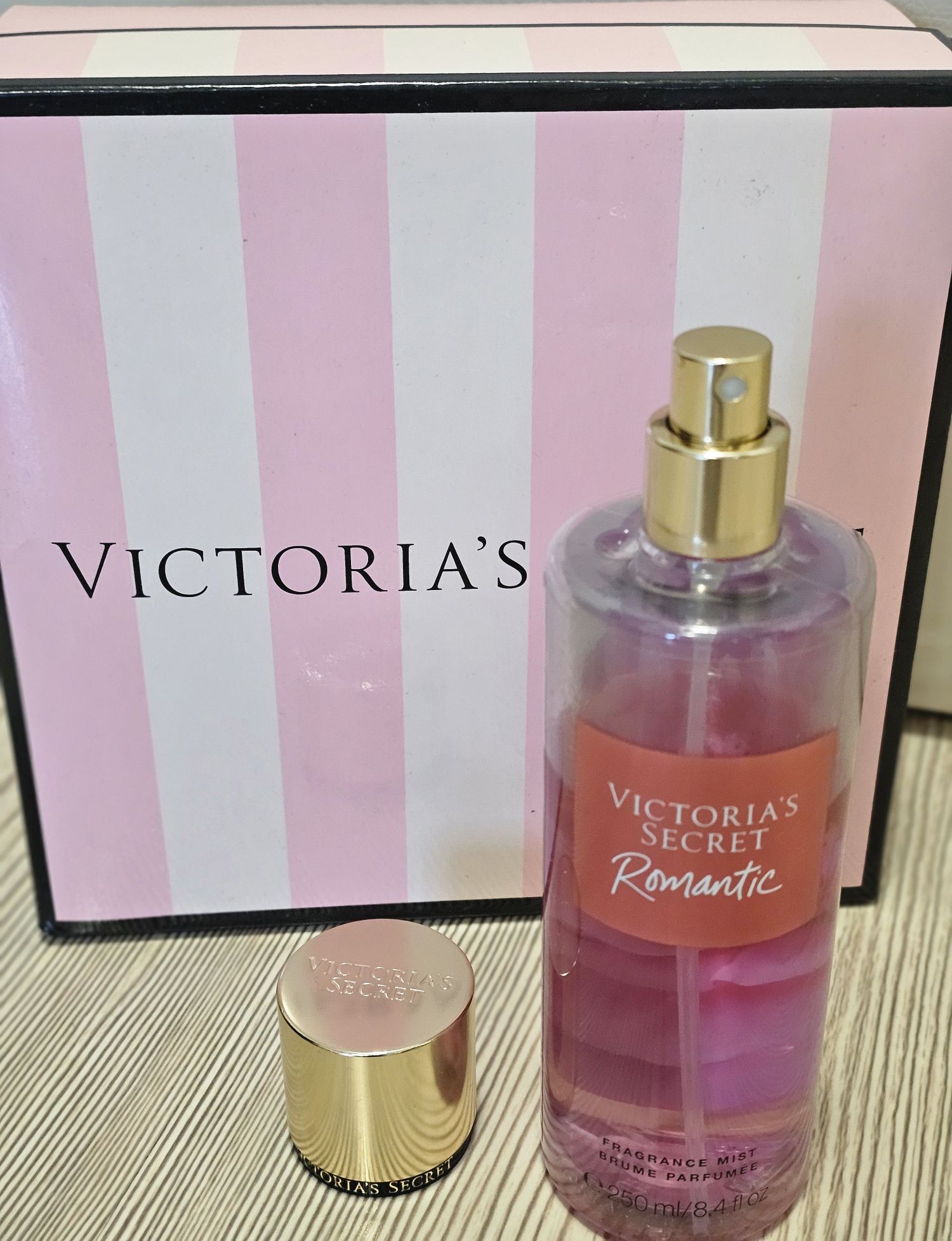 Спрей за тяло Victoria's Secret / Narciso Rodriguez For Her