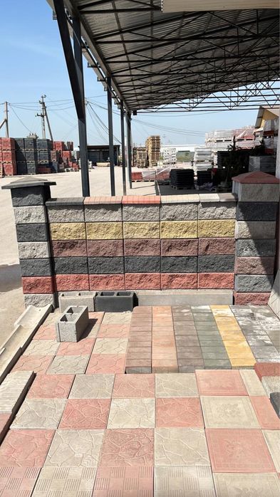 Рваные кирпичи колонны 33/33 40/40 накрывочные элементы