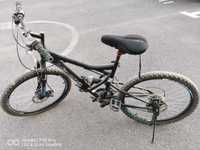 Bicicleta mtb full suspension