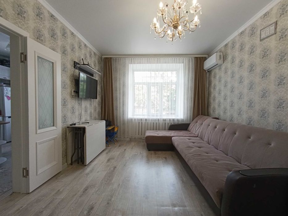 $ продам шикарную 1 комнатную квартиру в Сортировке!